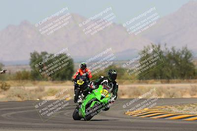 media/Oct-08-2023-CVMA (Sun) [[dbfe88ae3c]]/Race 5 Amateur Supersport Open/